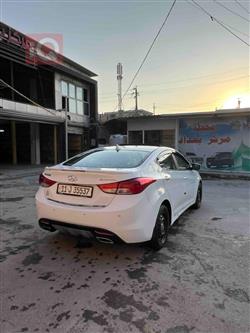 هیوندای ئەلەنترا